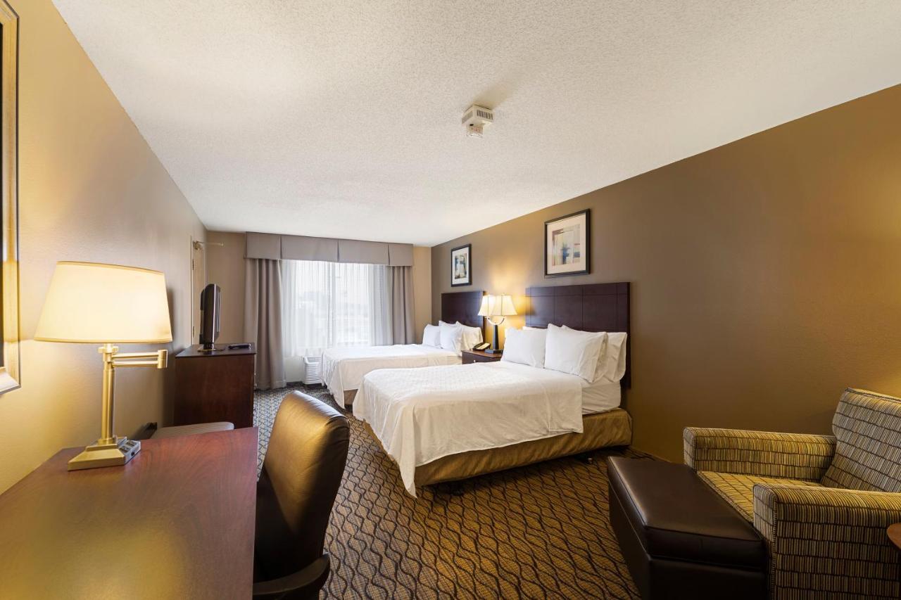 Holiday Inn Express Bloomington West By Ihg Buitenkant foto