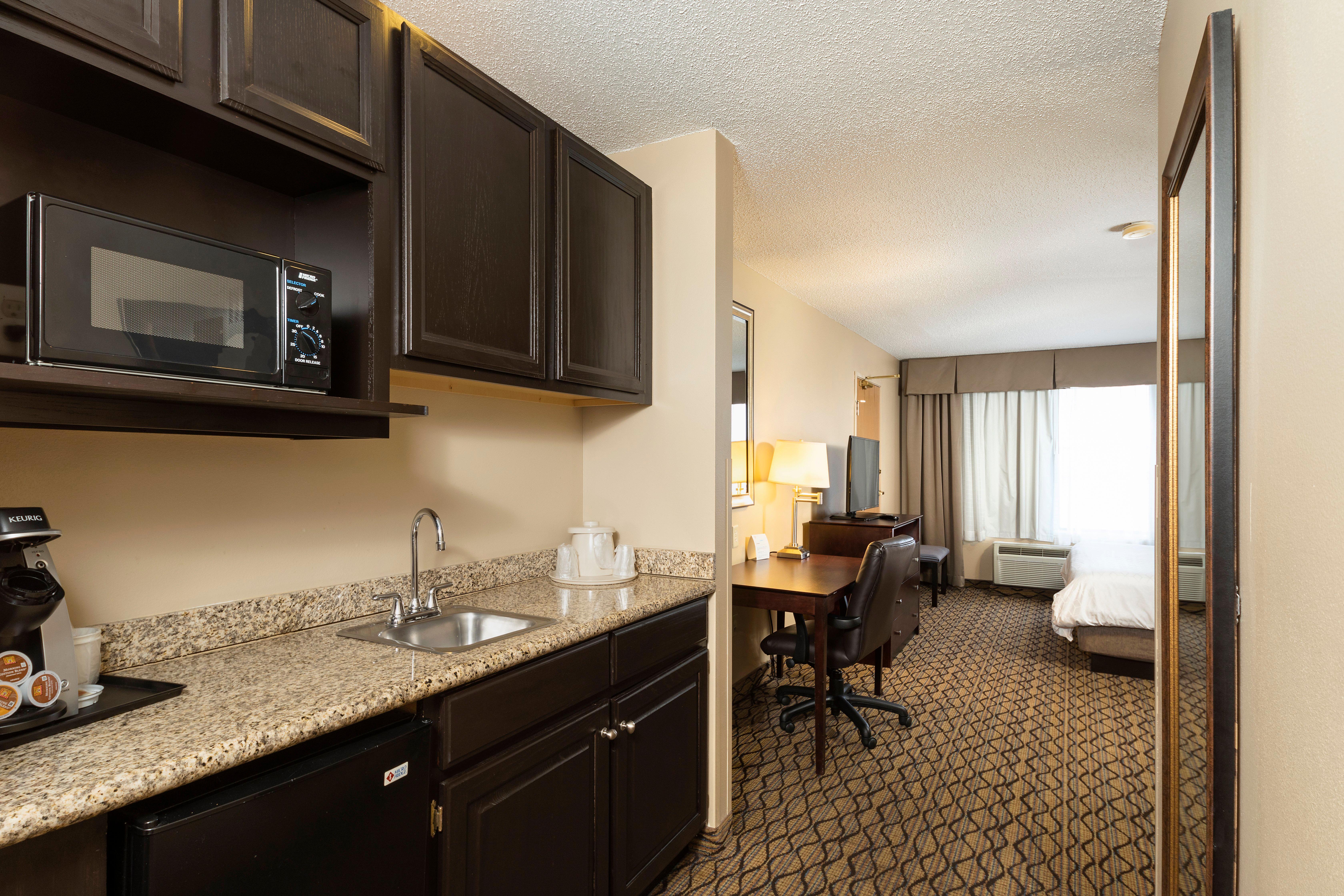 Holiday Inn Express Bloomington West By Ihg Buitenkant foto