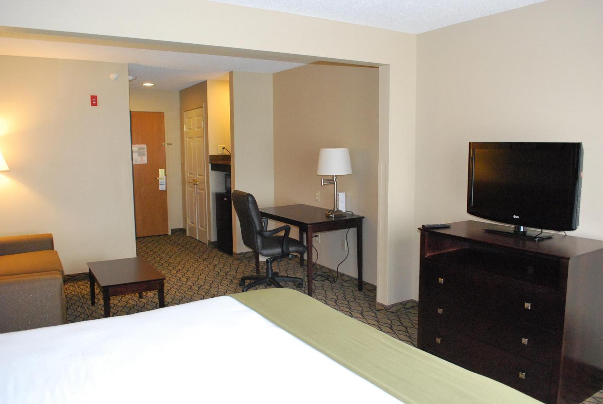 Holiday Inn Express Bloomington West By Ihg Buitenkant foto