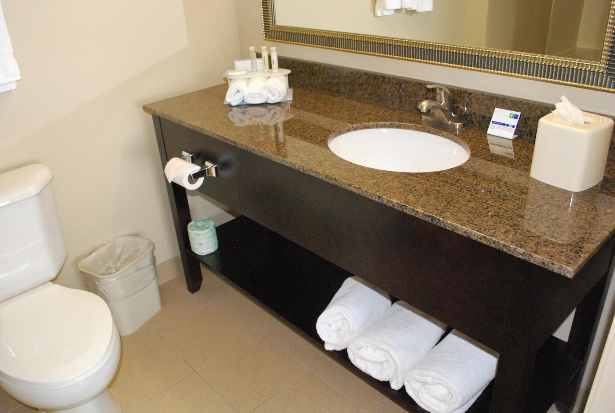 Holiday Inn Express Bloomington West By Ihg Buitenkant foto